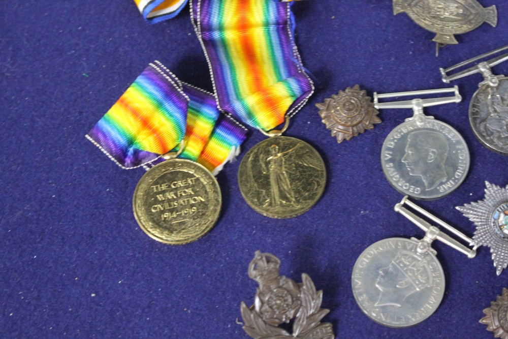 A WWI group of two medals to Second Lieut.G.P.Boyd, a similar group of two to 147522 Gnr.A.J.G.Marshall R.A. and sundry badges includin